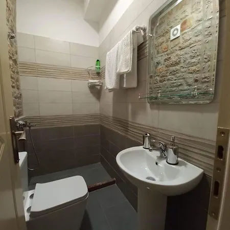 Bujtina Argis Hotell Voskopojë