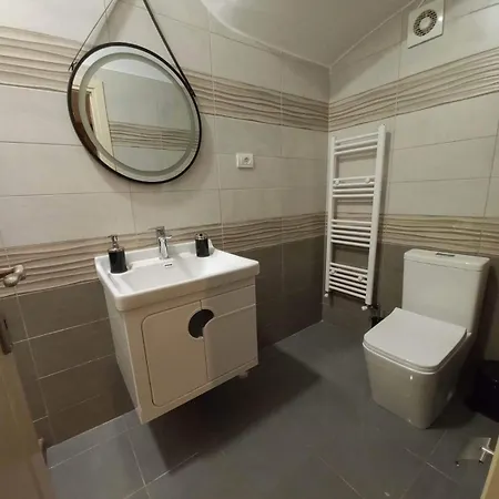 Bujtina Argis * Воскопоя