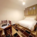 Bujtina Argis Hotel